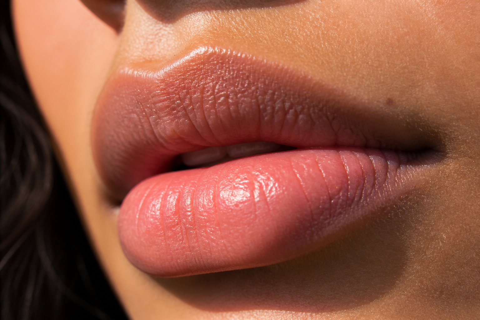 Pourquoi tes lèvres perdent-elles naturellement du volume ?